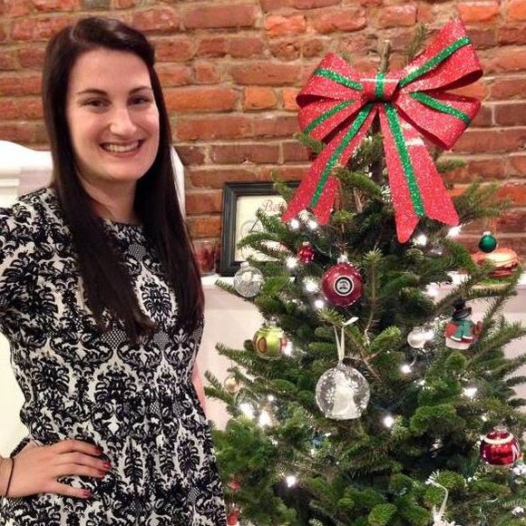 Meet your Posher, Alissa - Picture 1 of 1